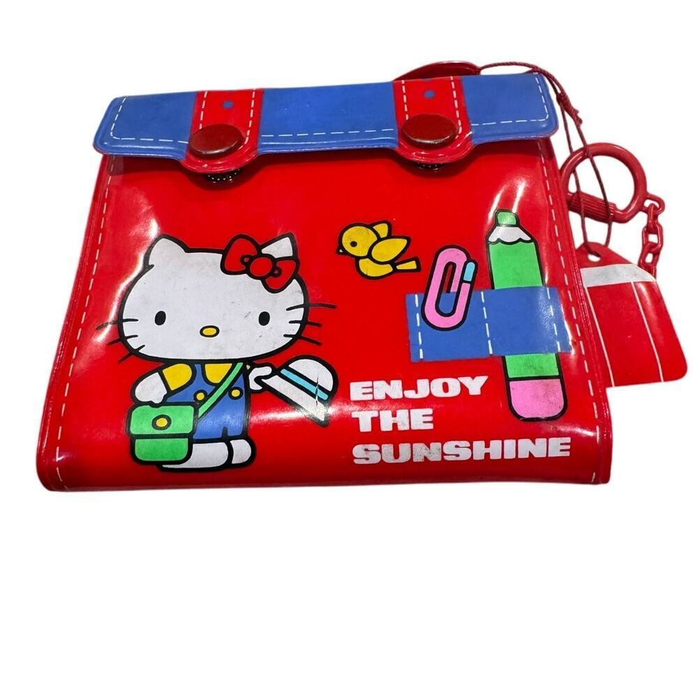 Vintage Hello Kitty Wallet Red Vinyl Close Snap WIth Card Holder